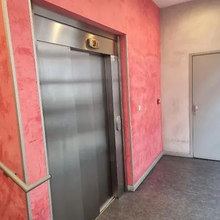 Appartement Lyon Montchat Refait A Neuf Climatise Et Parking Prive
